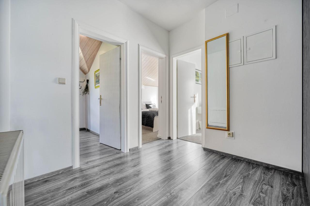 Astarea - Luxe Penthouse In Nature - Jacuzzi - Free Private Parking - Terrace & Balcony - Peace Zagreb Dış mekan fotoğraf